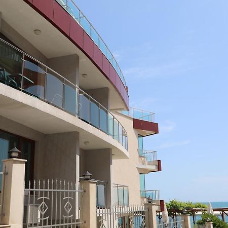 Petrov Family Hotel 内塞伯尔 外观 照片