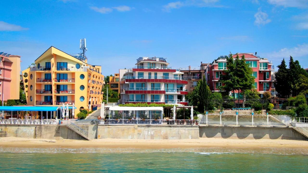 Petrov Family Hotel 内塞伯尔 外观 照片